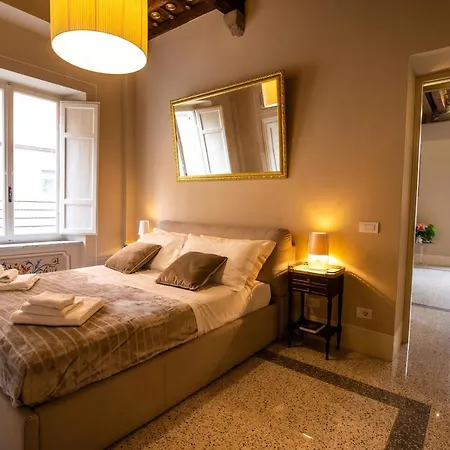 Noble Floor - Luxury Apartment