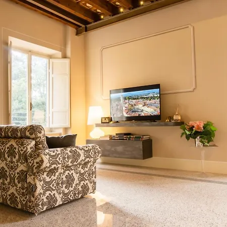 Noble Floor - Luxury *